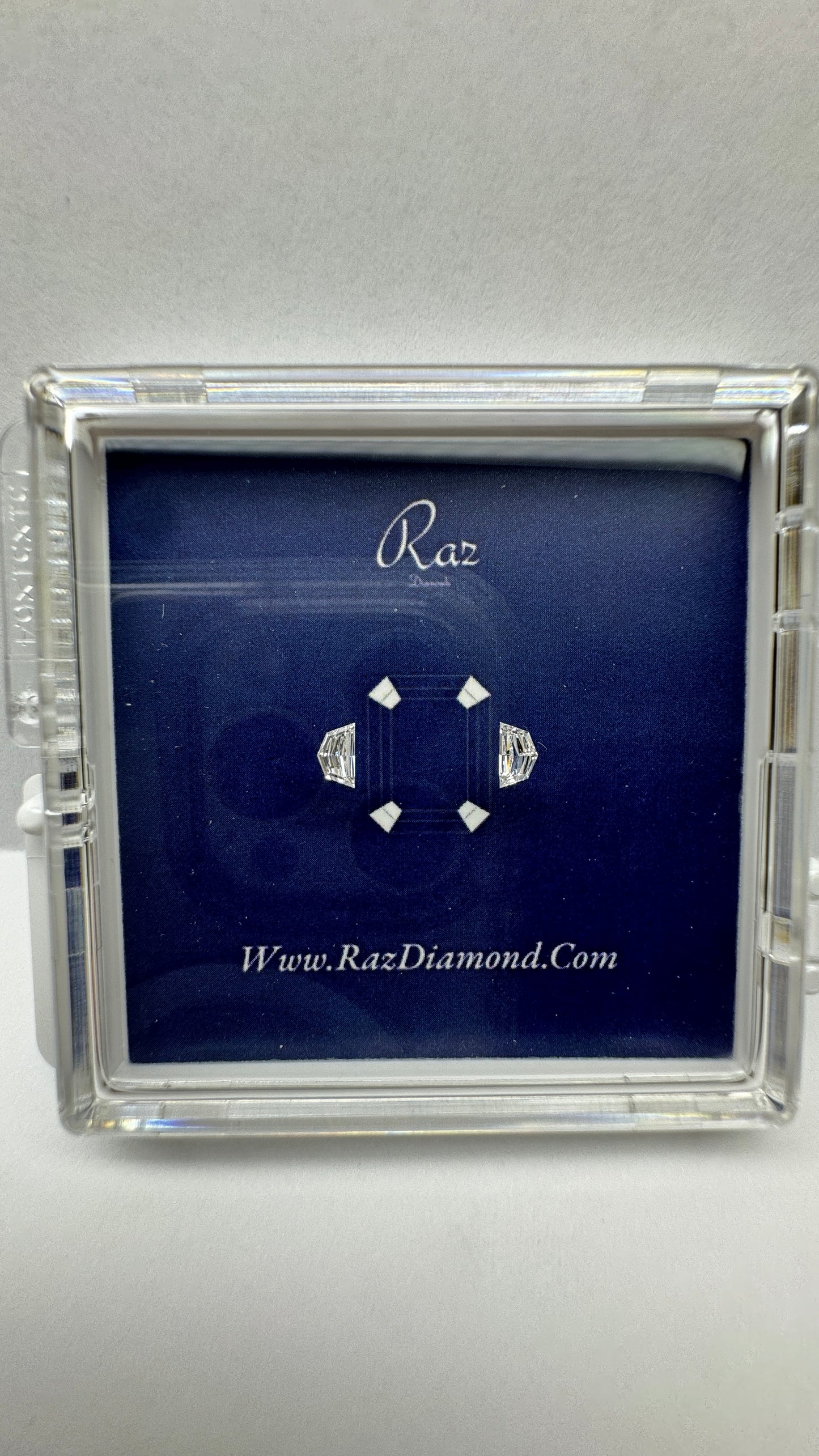 2St=0.27Ct Cadillac Pair Cut Side Stones Loose Natural Diamonds E-F-VVS