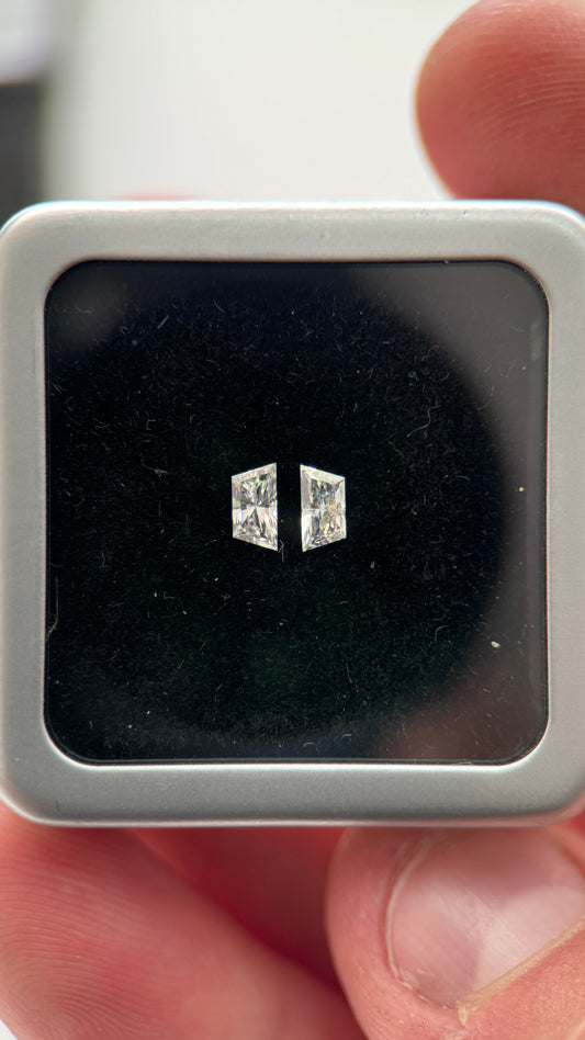 2St=0.54Ct Trapze Cut Pairs Loose Natural Diamonds F-SI