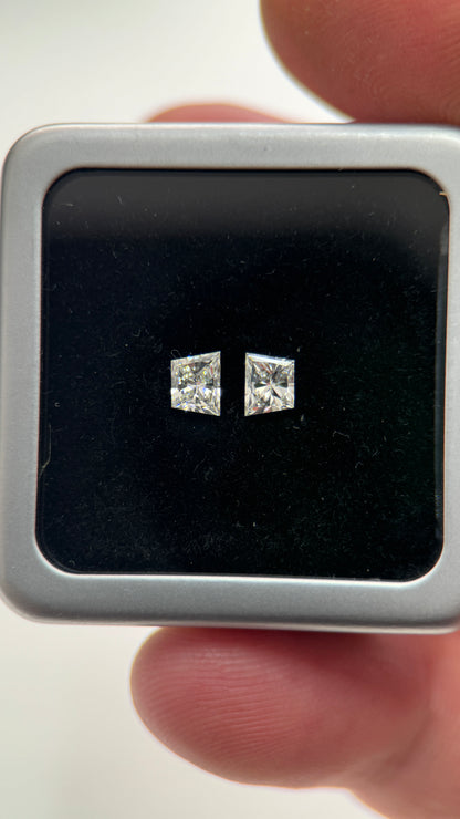 2St=0.83Ct Trapze Cut Pairs Loose Natural Diamonds F-G-VS