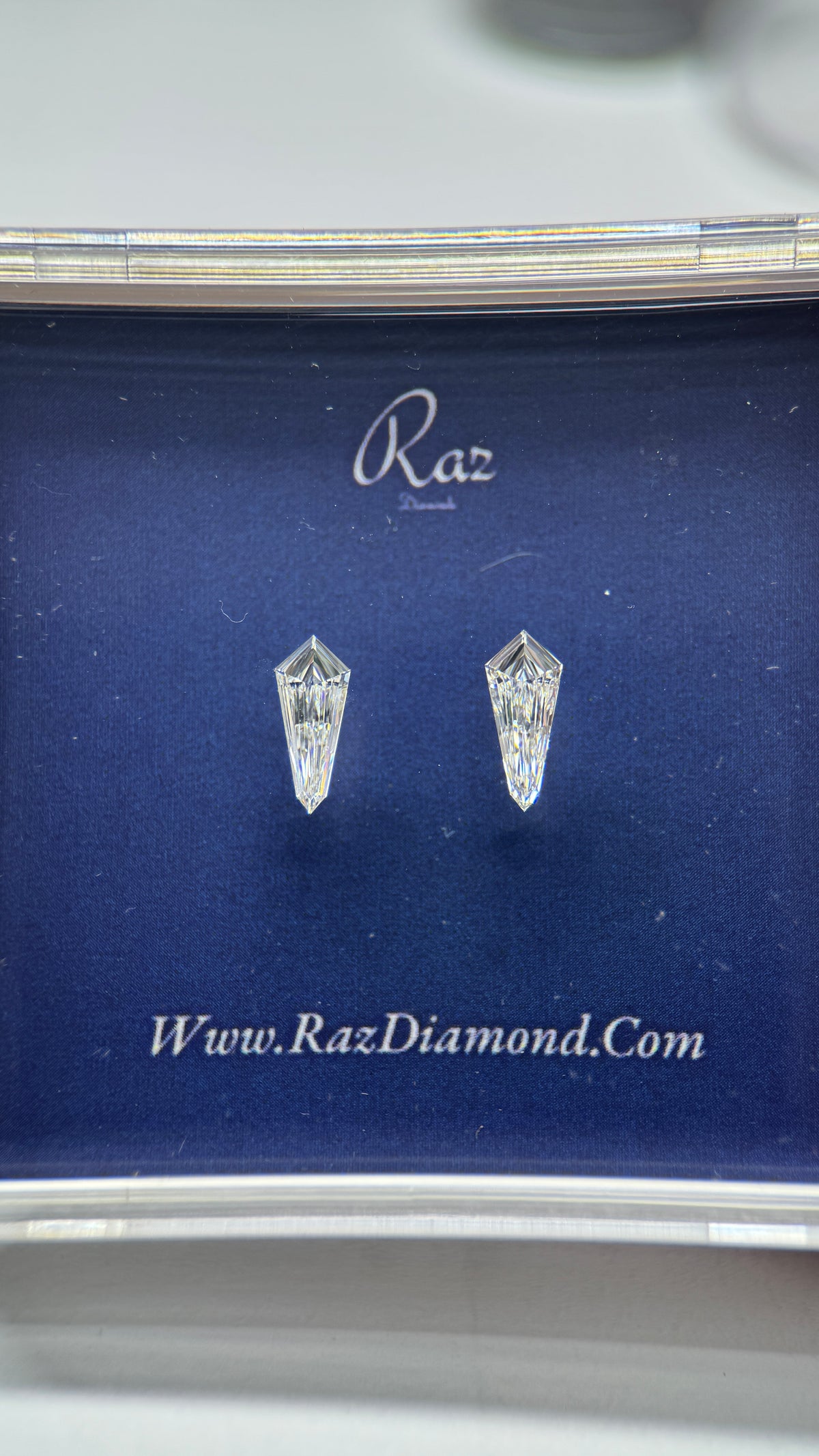 2St=0.79Ct Kite Pair Cut Side Stones Loose Natural Diamonds G-VVS