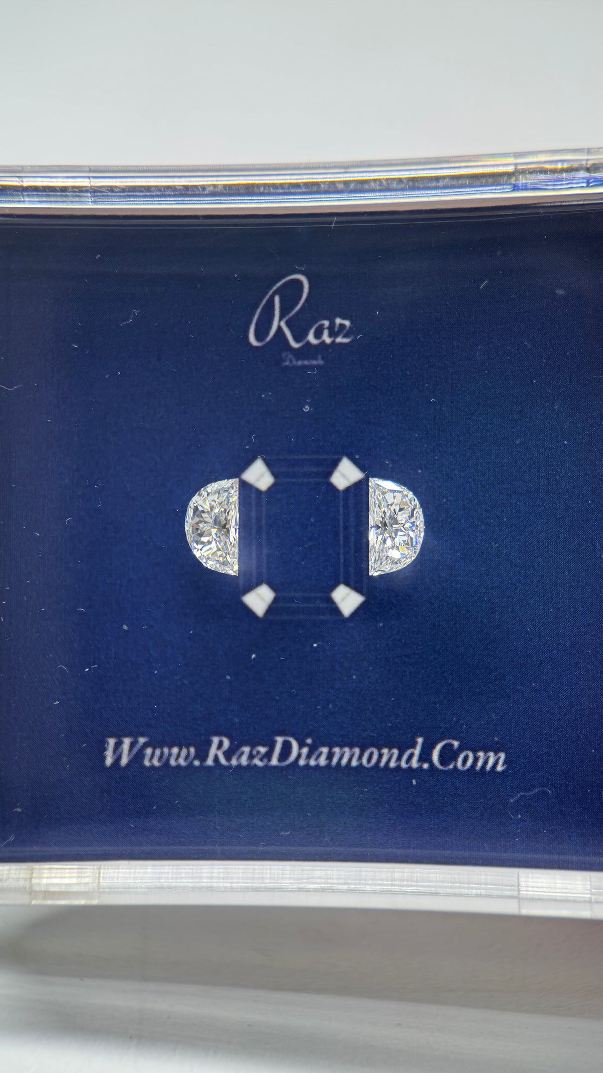 2St=1.39Ct Half-Moon Pair Cut Side Stones Loose Natural Diamonds D-E-SI1