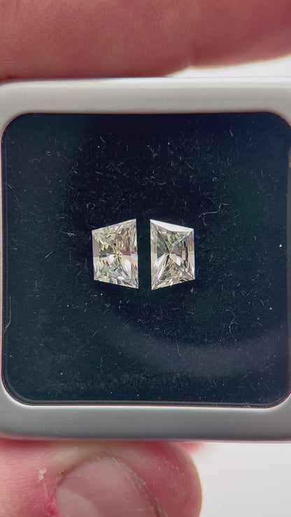2St=1.96Ct Trapze Cut Pairs Loose Natural Diamonds E-F VS-SI
