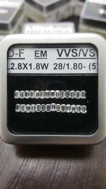 28 Stones | 1.80Ct Side Stones Loose Set Emerald Shape Natural Diamonds D-F | VVS-VS