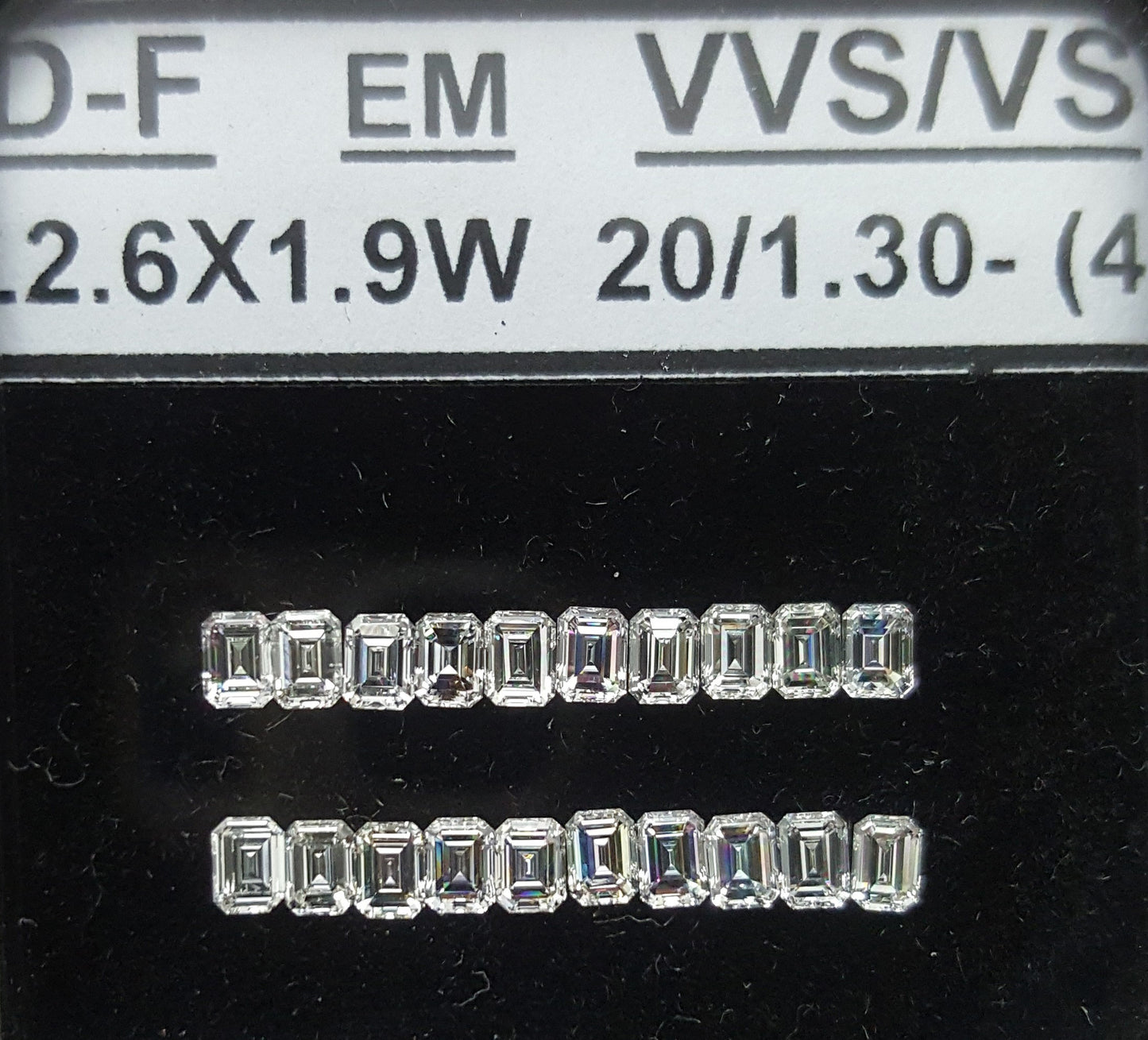 20 Stones=1.30Ct Side Stones Loose Set Emerald Shape Pairs Natural Diamonds D-F | VVS-VS