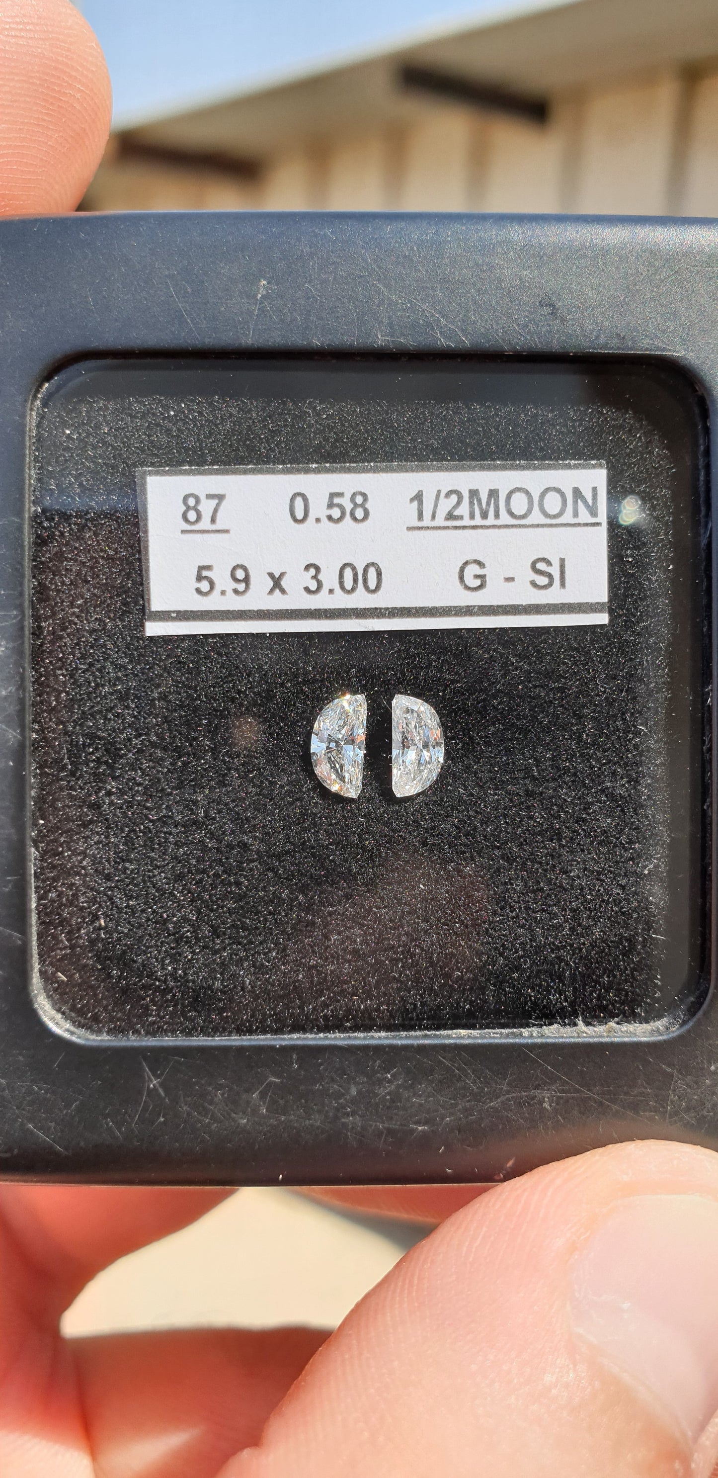 2St=0.58Ct Side stones Loose Half Moon Shape Pairs Natural Diamonds G SI