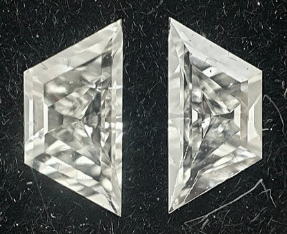2St=0.33Ct Loose Trapze Pairs Shape Natural Diamonds G-VS1
